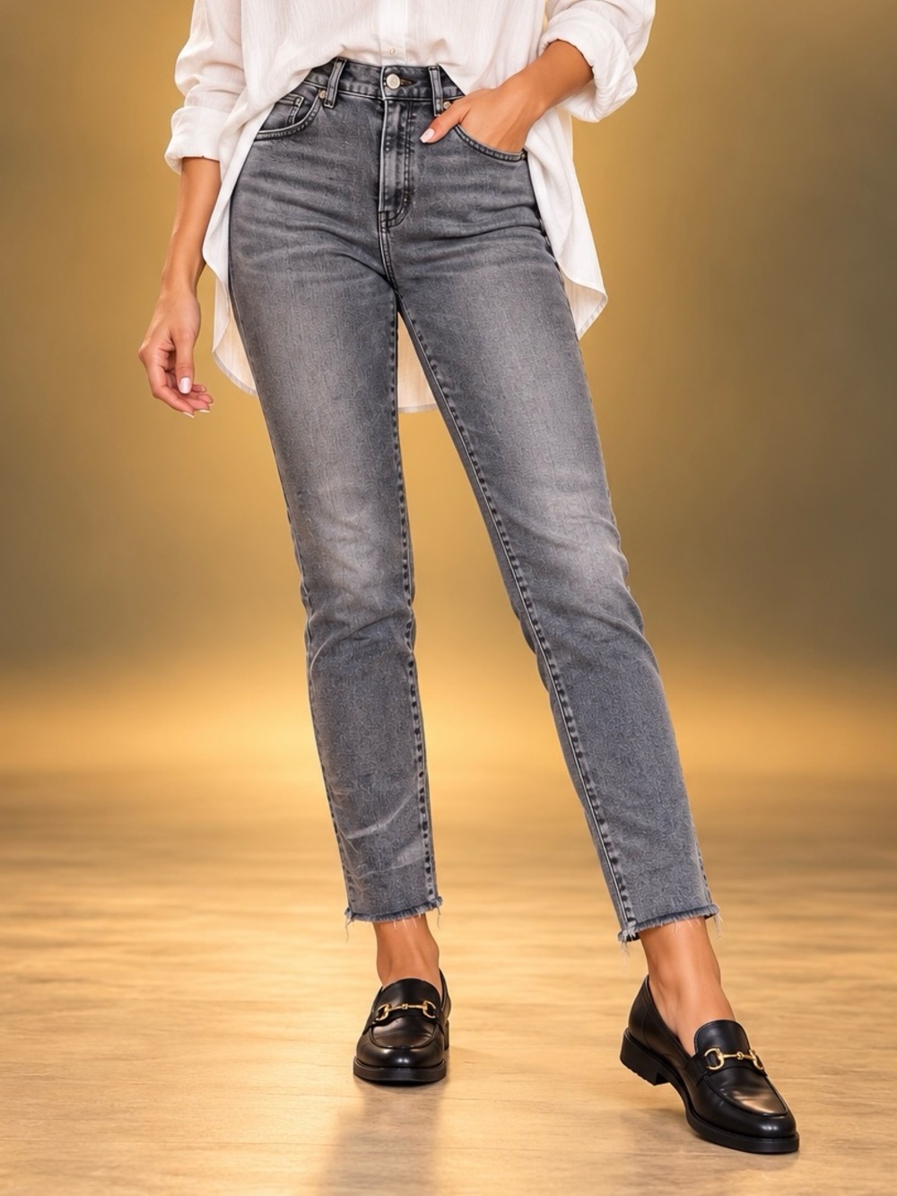 Express Super High Rise Skinny Jeans Women’s Size 12L Gray Raw Hem
